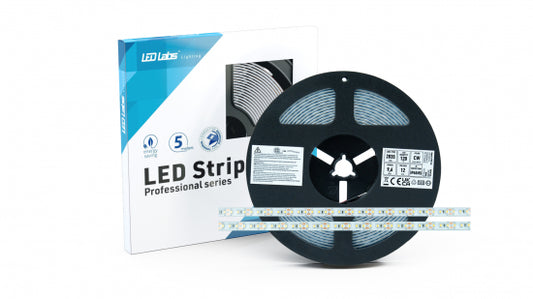 LED Streifen PRO 3Y 12V 600 LED 2835 SMD 9.6W CW RA90 HS