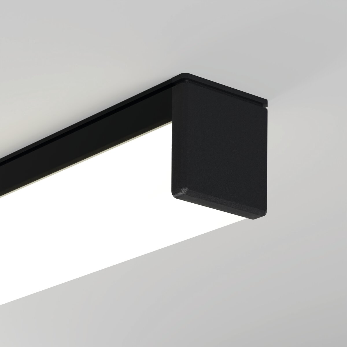 KLUŚ Endkappe GIZAT, schwarz, PP – Detail-/Anwendungsbild