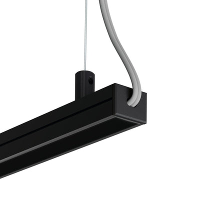 KLUŚ Endkappe mit Loch PDS-4-PLUS-OTW, schwarz, ABS – Detail-/Anwendungsbild