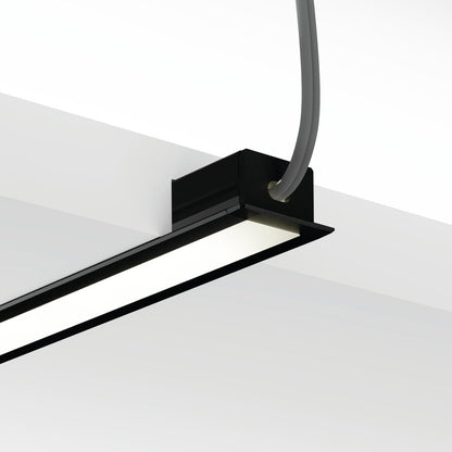 KLUŚ Endkappe mit Loch PDS-NK-OTW, schwarz, ABS – Detail-/Anwendungsbild