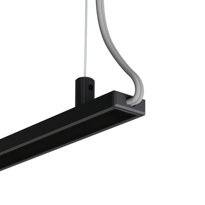 KLUŚ Endkappe mit Loch MICRO-PLUS-OTW, schwarz, PP – Detail-/Anwendungsbild